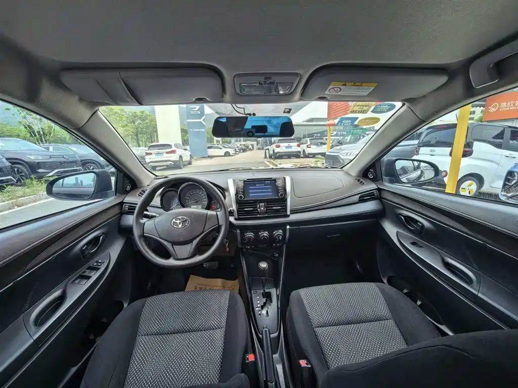 Toyota Vios 2016 1.5L Automatic Zhi Zhen Xing Yao Edition фото 14