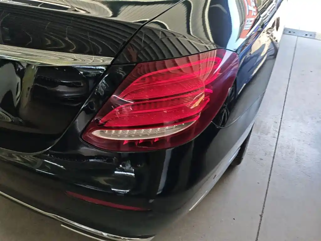 Mercedes-Benz E-Class 2017 E 300 L Luxury фото 8