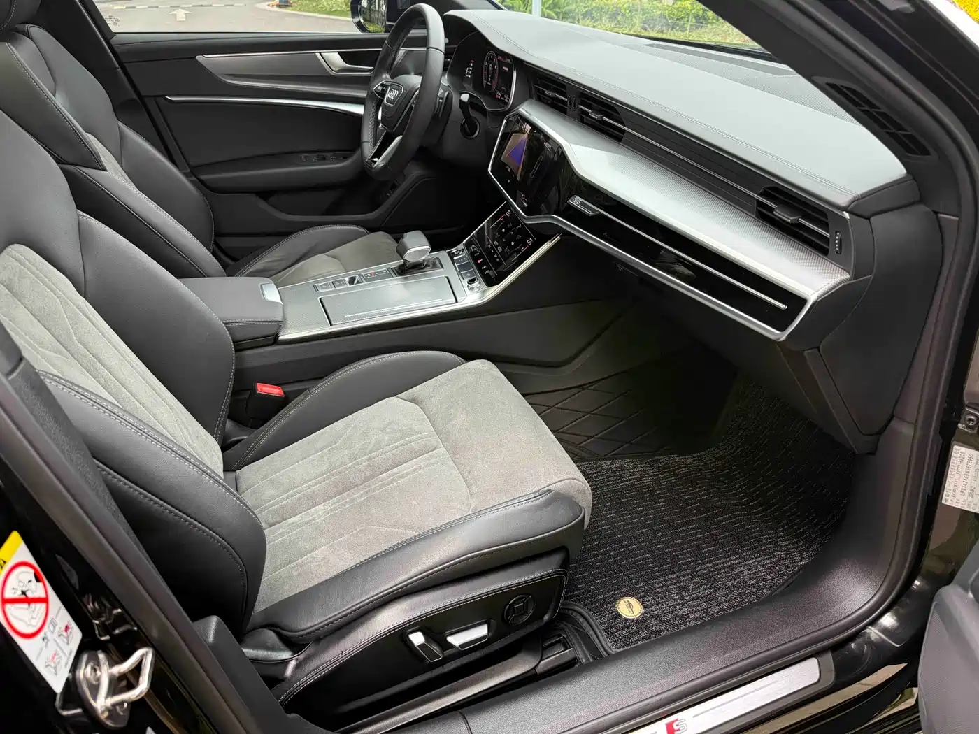 Audi A6L 2023 40 TFSI Luxury Dynamic фото 35