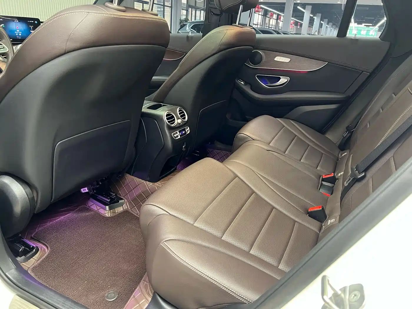 Mercedes-Benz GLC 2022 Model GLC 300 L 4MATIC Dynamic Edition фото 16