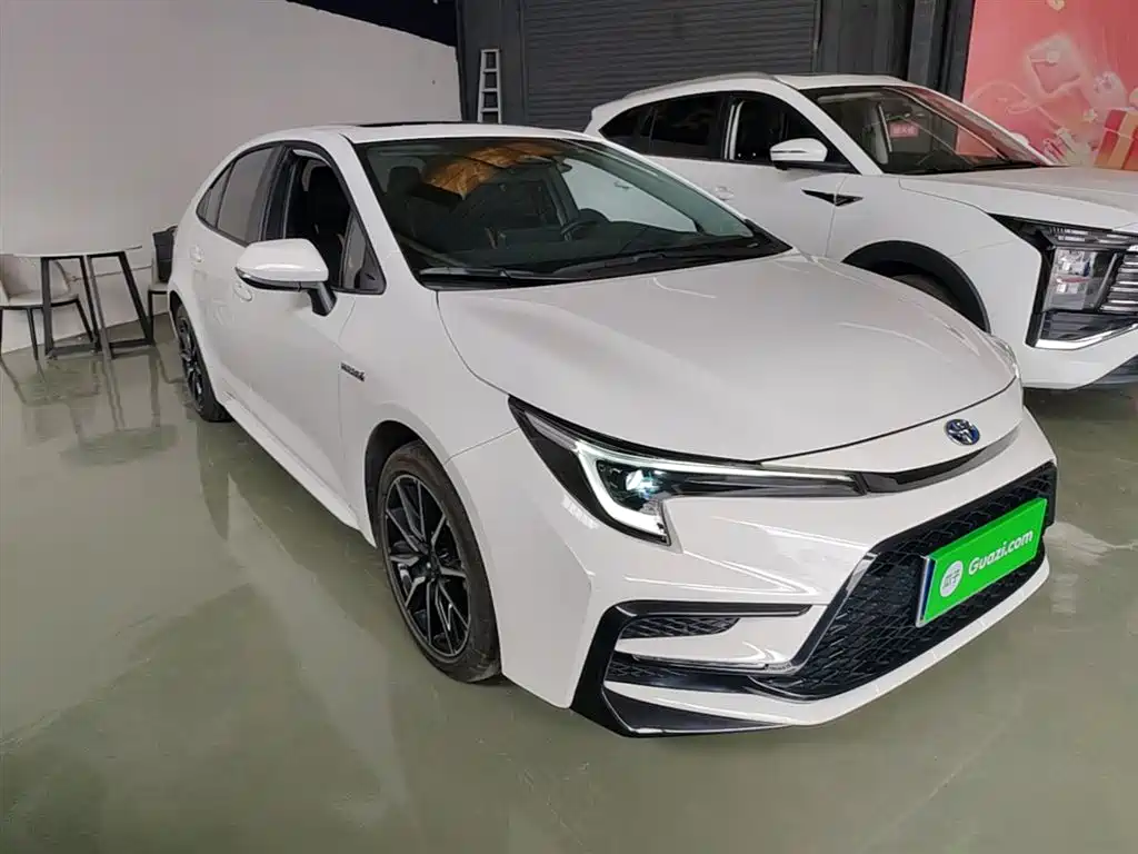 Toyota Levin 2023 Smart Hybrid 1.8L Sport Edition фото 4