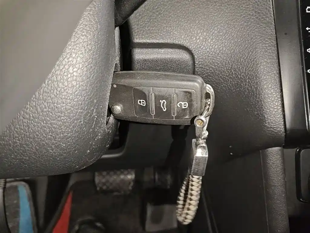 Volkswagen Polo 2018 1.5L Auto Safe Drive фото 9