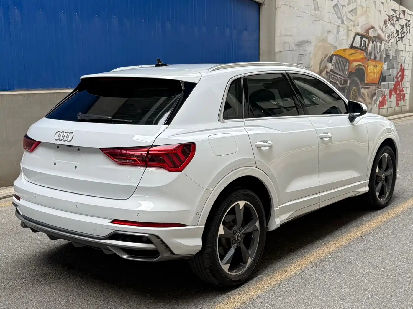 Audi Q3 2022 35 TFSI Fashion Dynamic фото 4