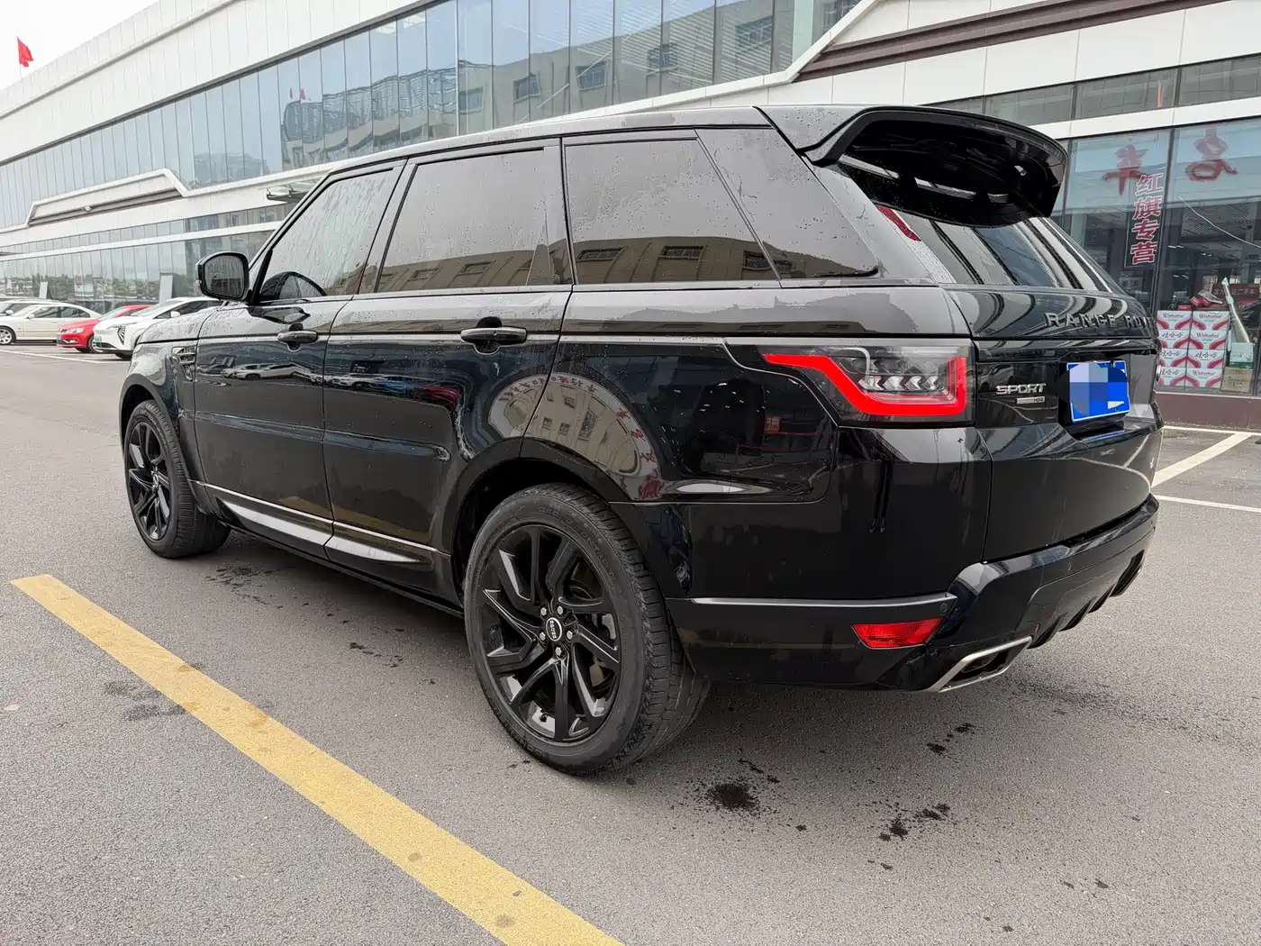 Land Rover Range Rover Sport 2019 3.0 L6 HSE DYNAMIC фото 4