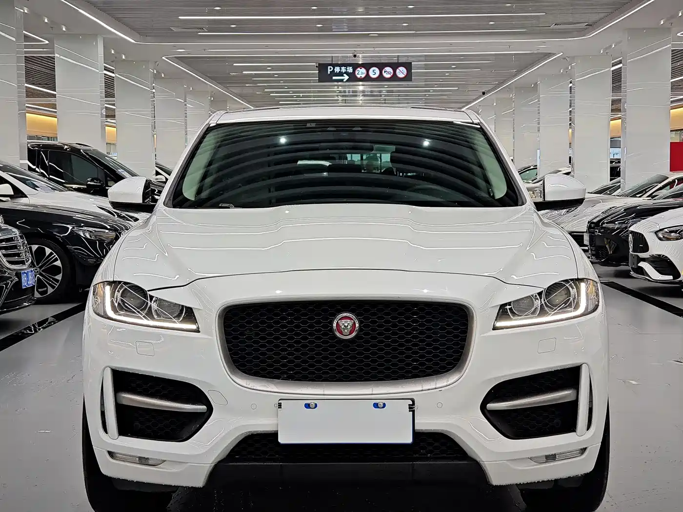 Jaguar F-PACE 2017 2016 3.0 SC 4WD R-Sport