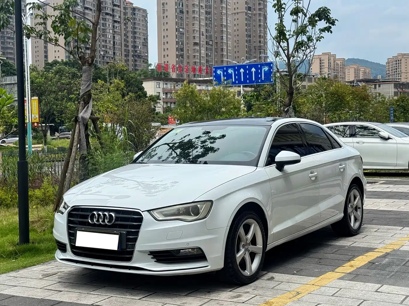 Audi A3 2015 Limousine 35 TFSI Millionth Anniversary Comfort Enjoyment Type
