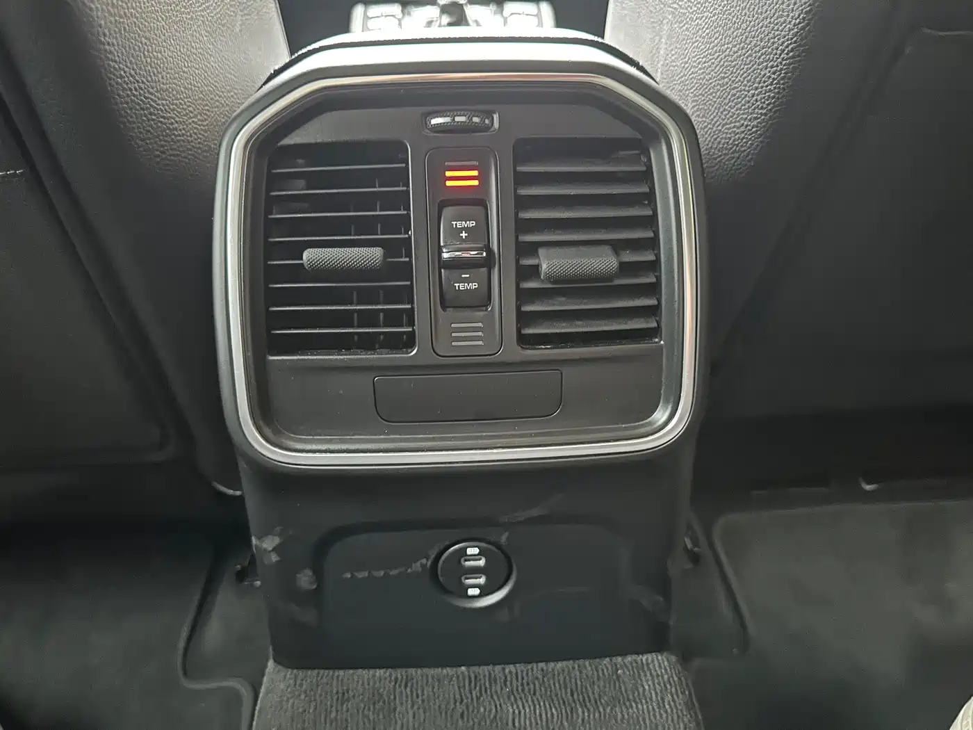 Porsche Macan 2021 Macan 2.0T фото 27