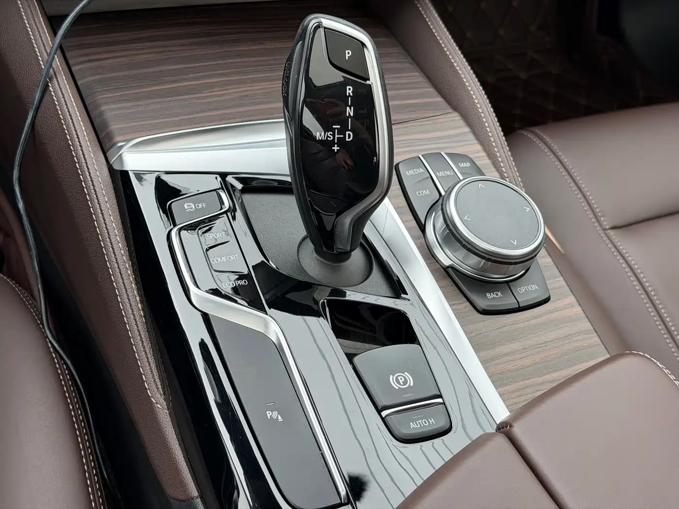 BMW 5 Series 2020 530Li Leading Luxury Package фото 19