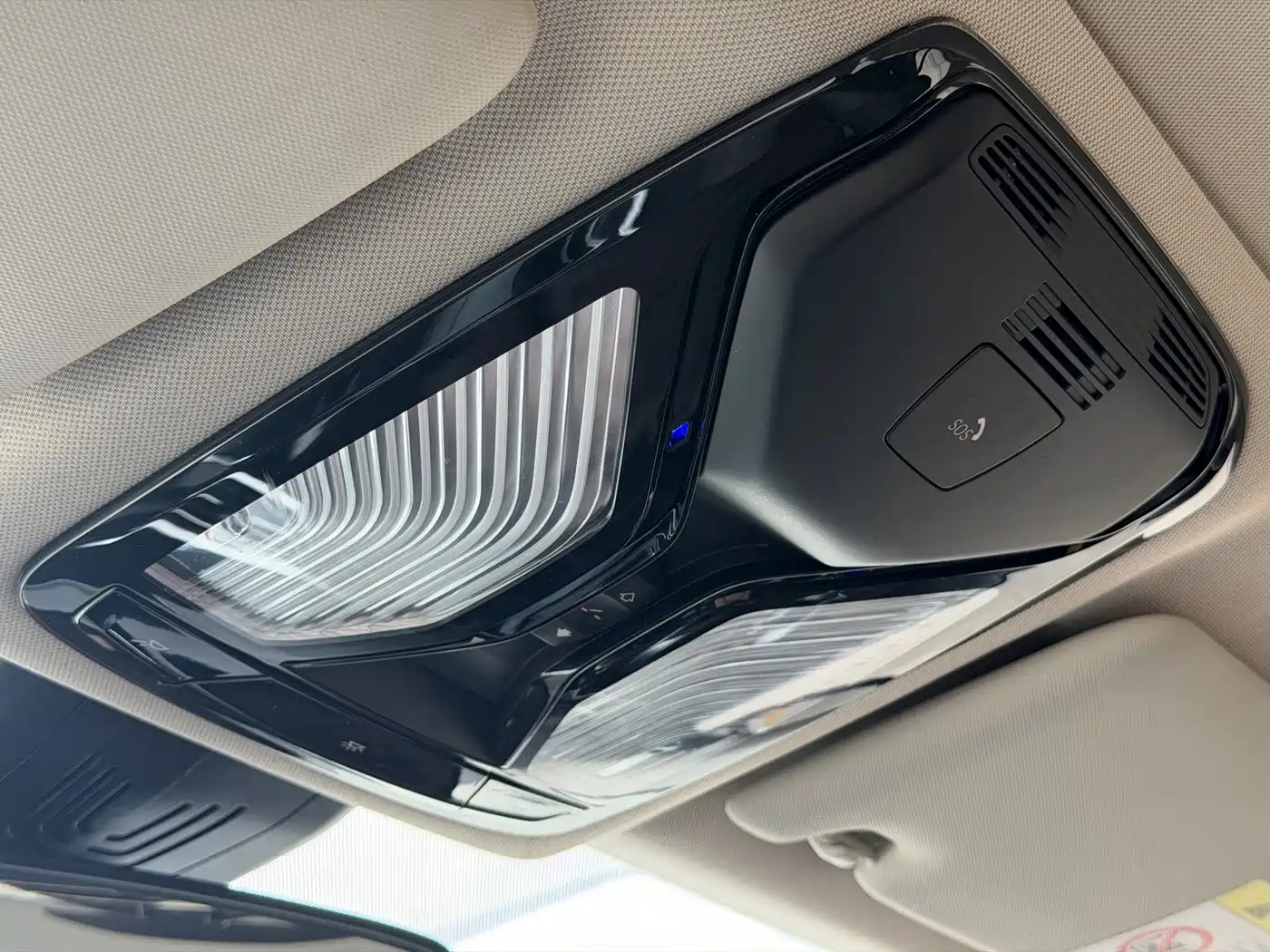 BMW 3 Series 2022 325Li M Sport Package фото 12