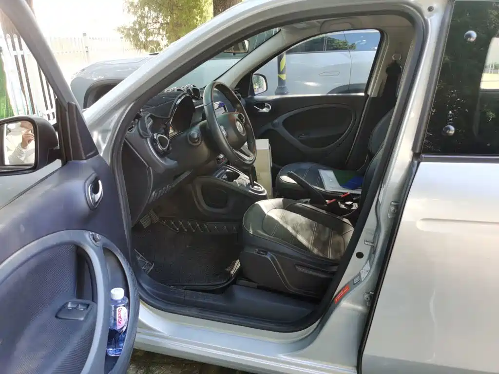 smart forfour 2018 2018 0.9T 66kW Pioneer Edition