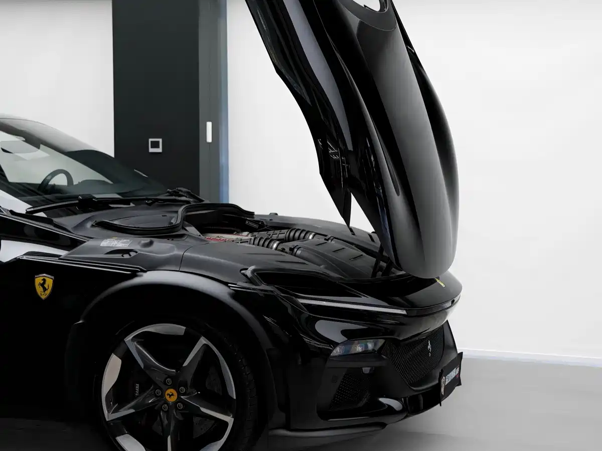 Ferrari Purosangue 2024 2023 6.5L V12