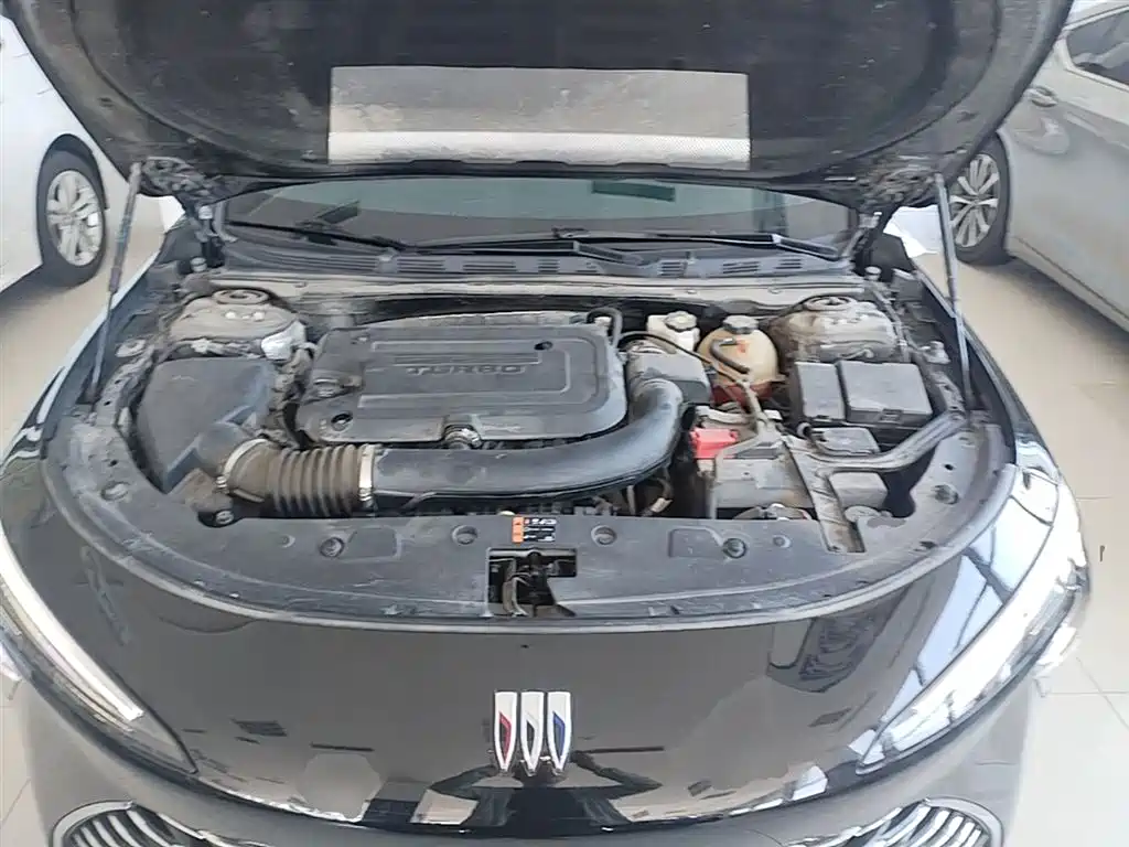 Buick LaCrosse 2023 28T Premium Edition фото 20