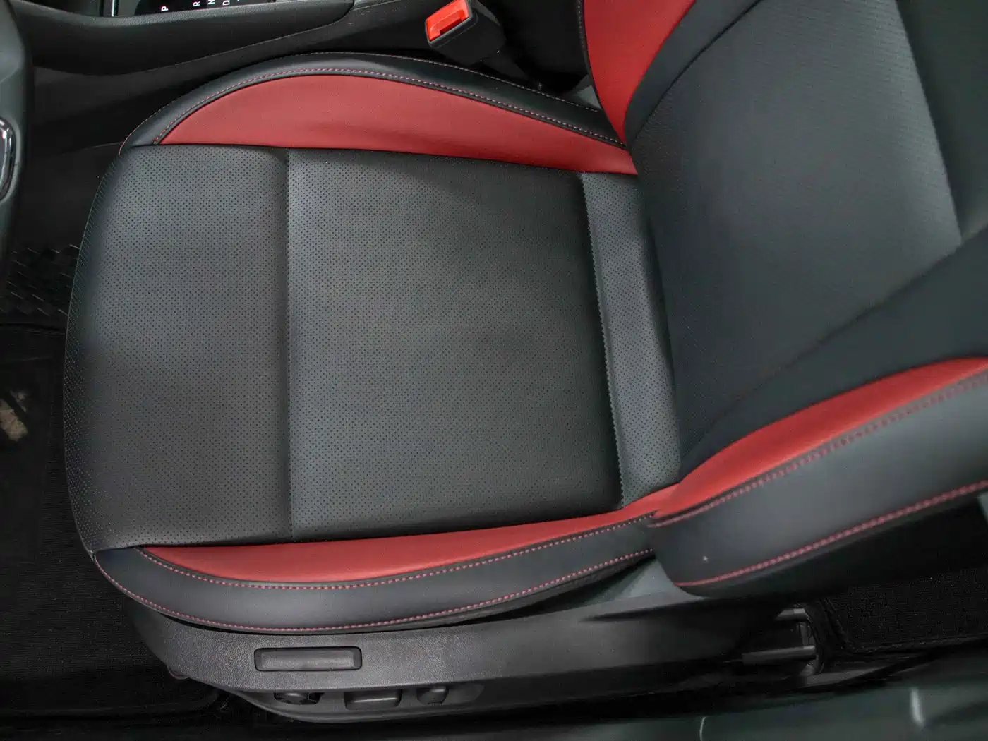 Škoda Karoq 2022 TSI280 Premium фото 14