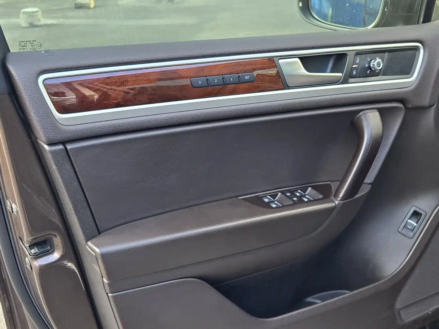 Volkswagen Touareg 2015 3.0TSI Luxury фото 5