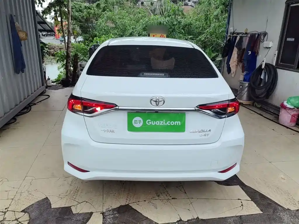 Toyota Corolla 2021 1.2T S-CVT Elite PLUS Edition фото 6