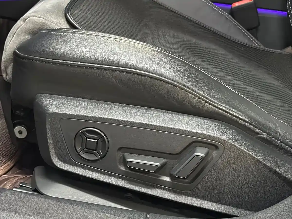 Audi A6L 2022 45 TFSI quattro Premium Dynamic фото 24