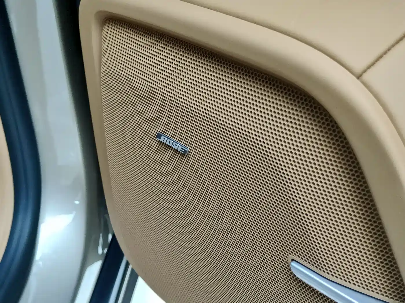 Porsche Cayenne 2015 Cayenne GTS 3.6T фото 29