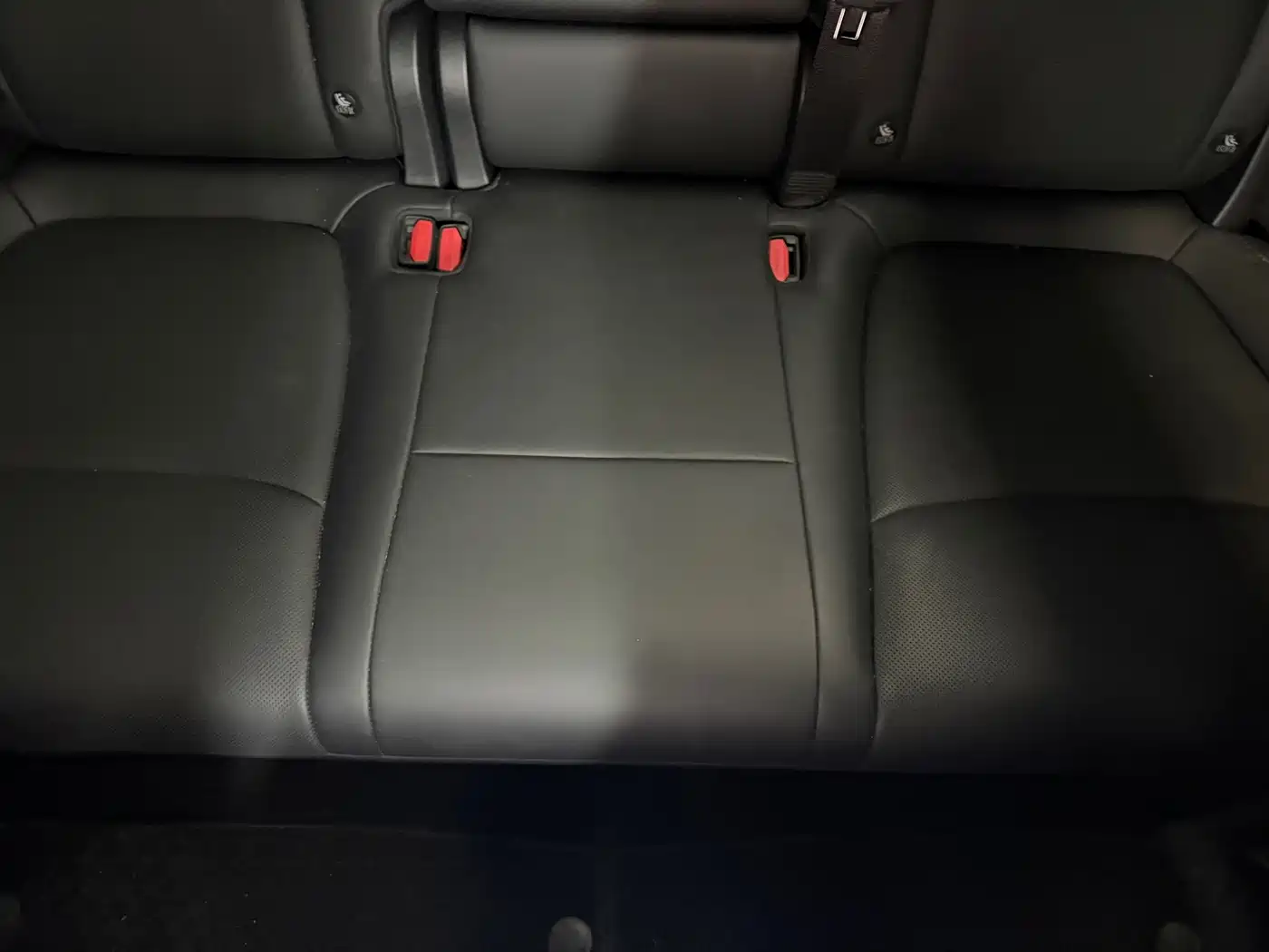 Photo 13 - Tesla Model Y