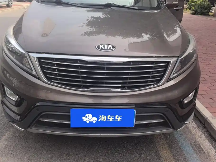 Kia Sportage 2015 2.0L Automatic 2WD GLS фото 2