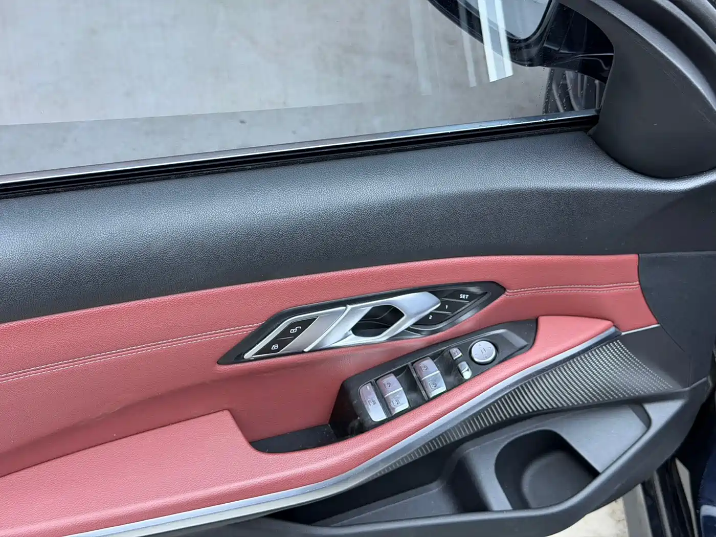 BMW 3 Series 2023 320Li M Sport Package фото 4