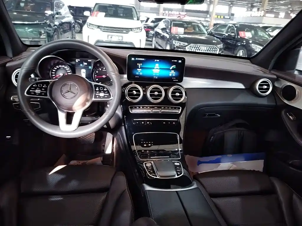Mercedes-Benz GLC 2020 GLC 260 L 4MATIC Dynamic фото 6