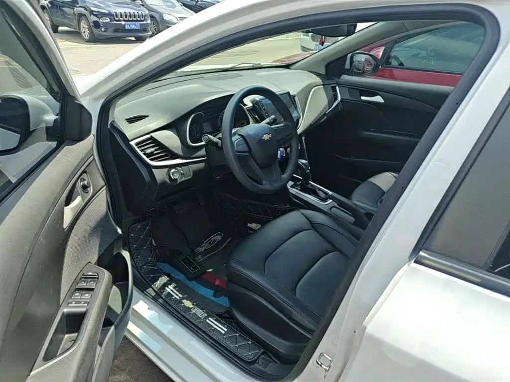 Chevrolet Cavalier 2019 320 Auto Sunroof Enjoyment Edition фото 16