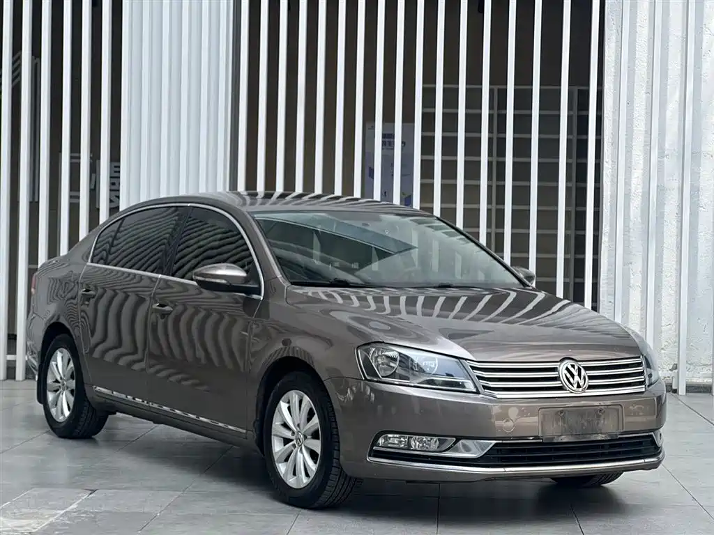 Volkswagen Magotan 2013 1.8TSI Luxury фото 3