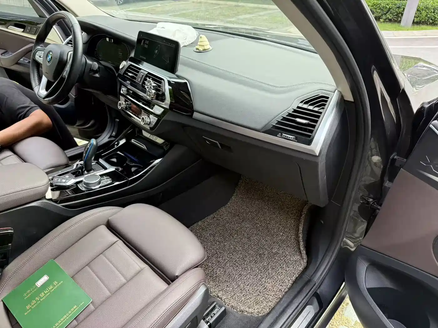 BMW iX3 2021 Facelift Leading фото 3