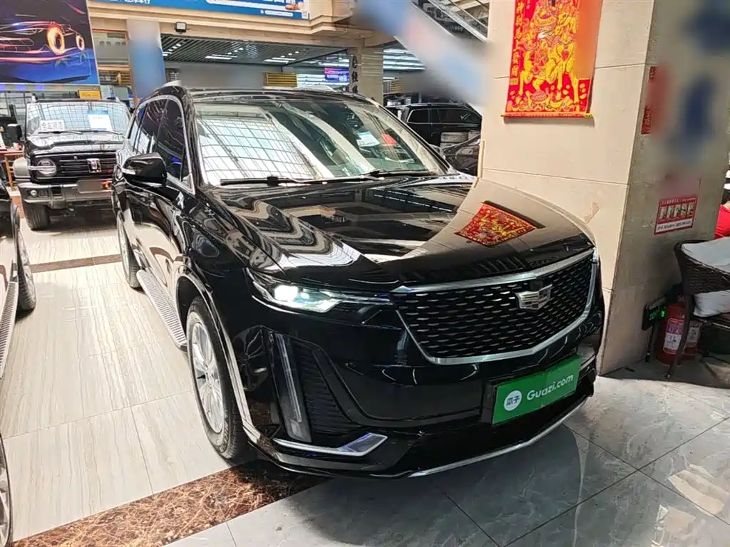 Cadillac XT6 2022 2.0T 7-Seater 4WD Trend Edition фото 4