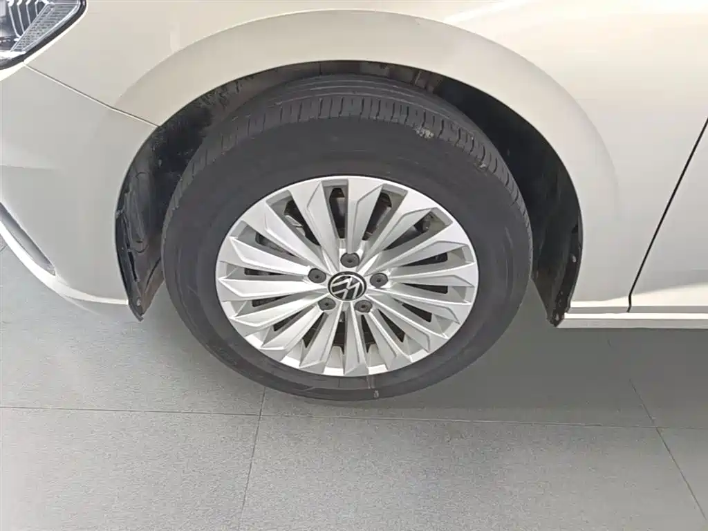 Volkswagen Lavida 2022 280TSI DSG Comfort Edition фото 23
