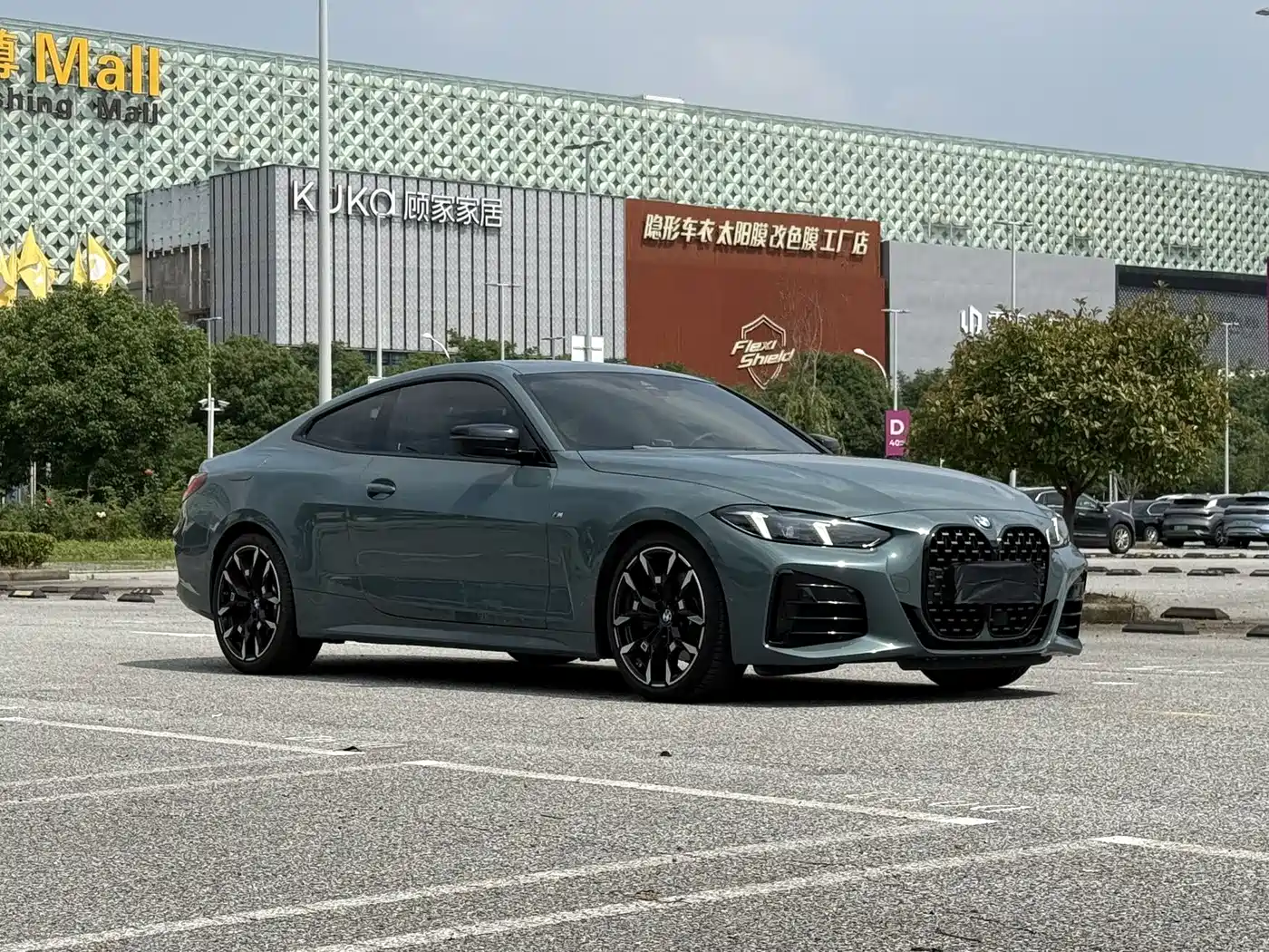 BMW 4 Series 2024 430i M Sport Shadow Edition фото 4