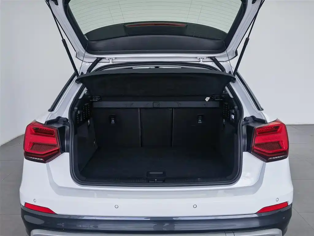 Audi Q2L e-tron 2019 Q2L e-tron Pure Electric Smart Enjoyment фото 16