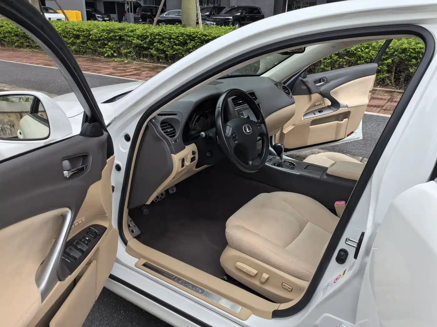 Lexus IS 2010 2009 300 Dynamic Edition