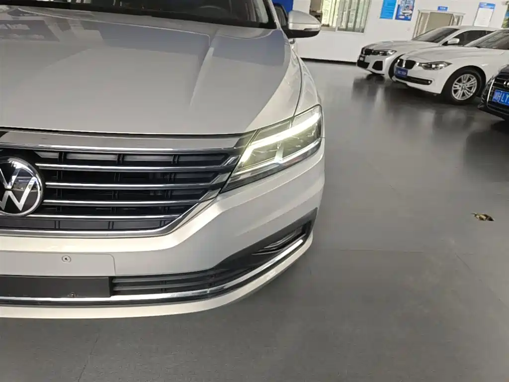 Volkswagen Lavida 2022 280TSI DSG Comfort Edition фото 24