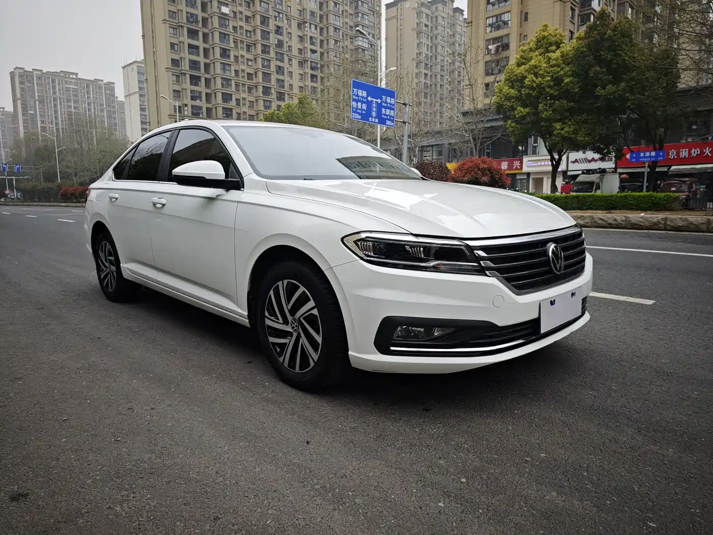 Volkswagen Lavida 2022 280TSI DSG Comfort Edition фото 3