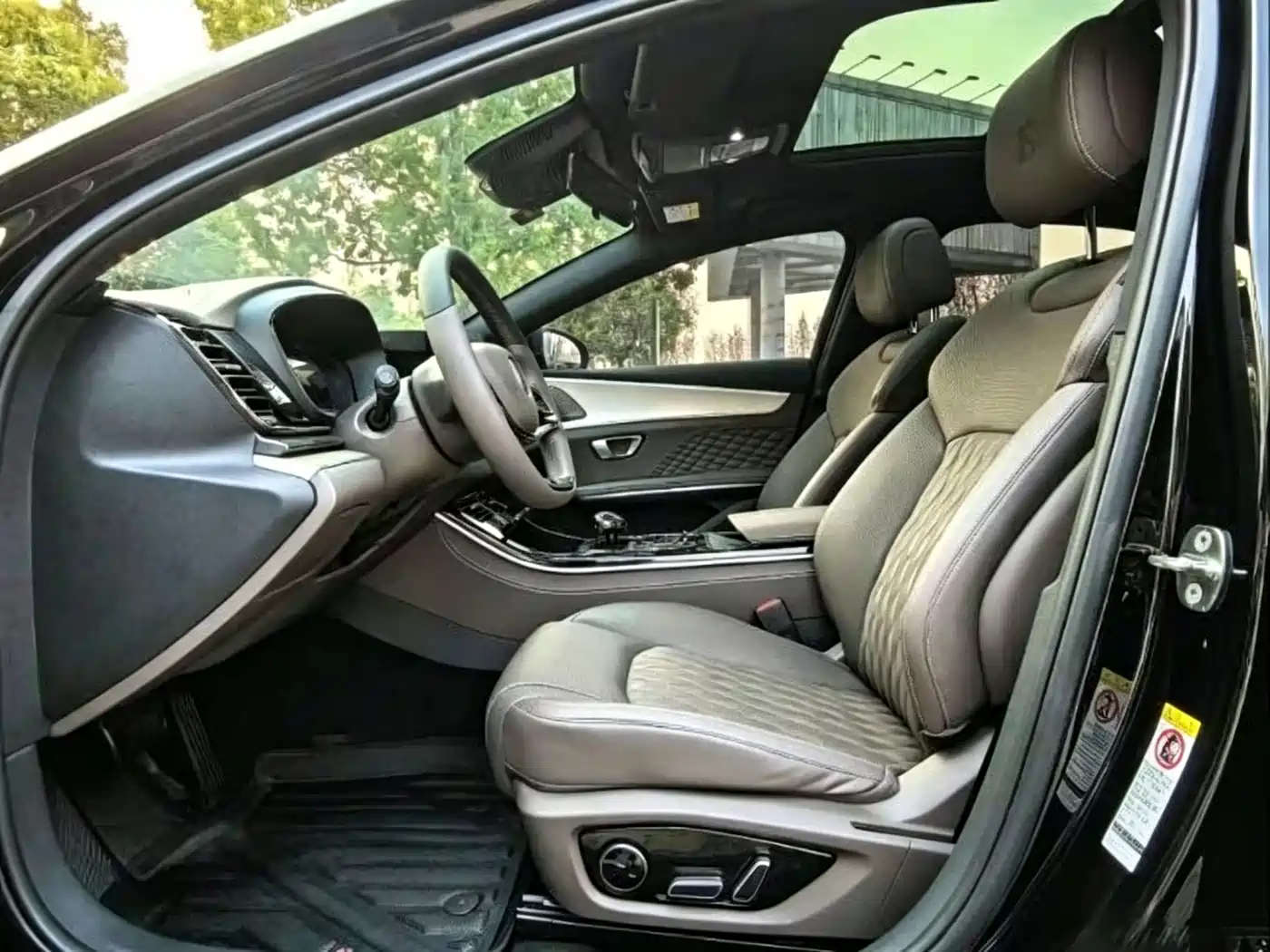 BYD Han 2023 EV Champion Edition 605KM FWD Premium фото 4