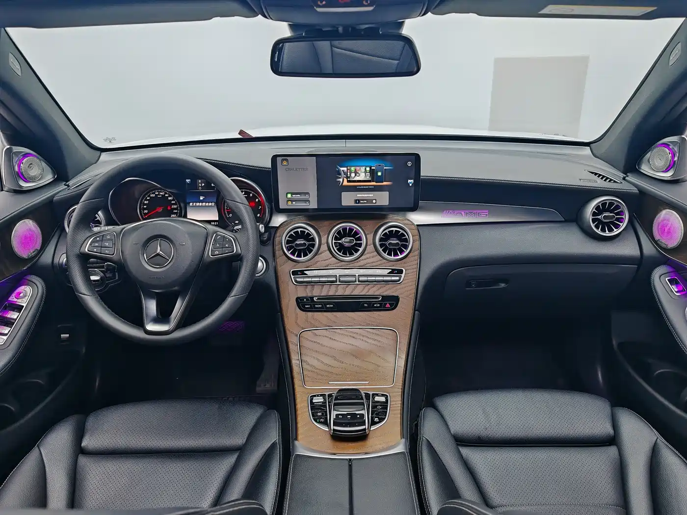 Mercedes-Benz GLC 2017 GLC 300 4MATIC Dynamic фото 14