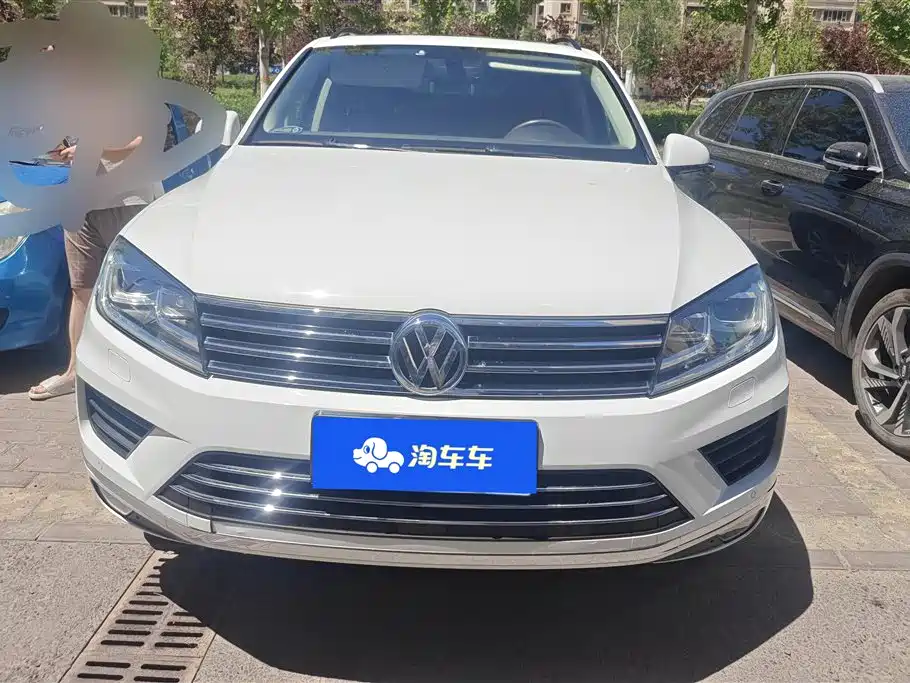 Volkswagen Touareg 2016 3.0TSI Glamour Edition фото 2