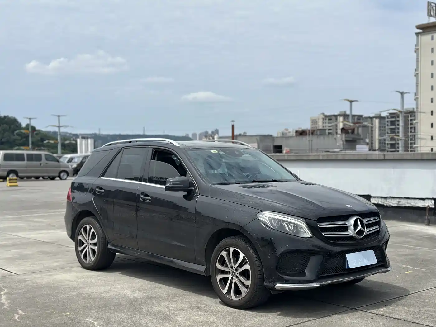 Mercedes-Benz GLE 2016 GLE 320 4MATIC Luxury фото 3