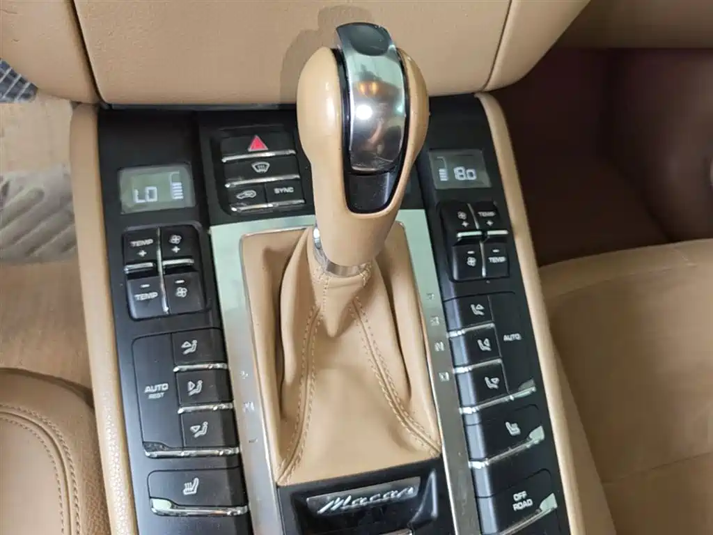 Porsche Macan 2016 Macan S 3.0T фото 14