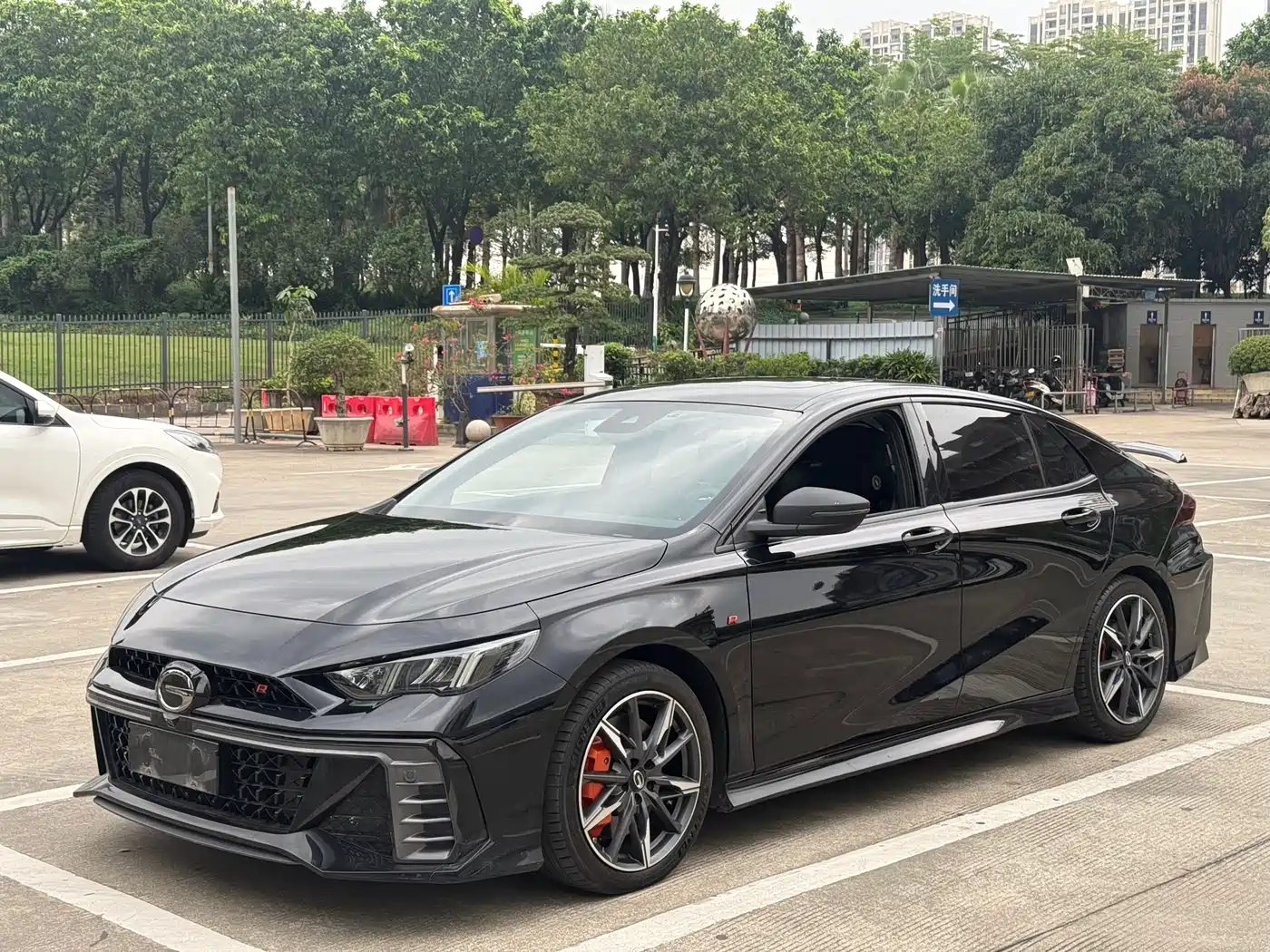 GAC Trumpchi Trumpchi Emkoo 2023 400T Automatic R PRO