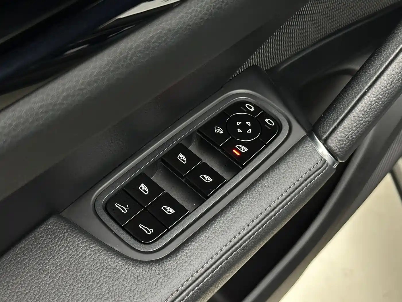 Porsche Cayenne 2019 Cayenne 3.0T фото 23