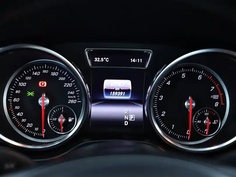 Mercedes-Benz GLE 2018 GLE 320 4MATIC Dynamic Ultimate Edition фото 5