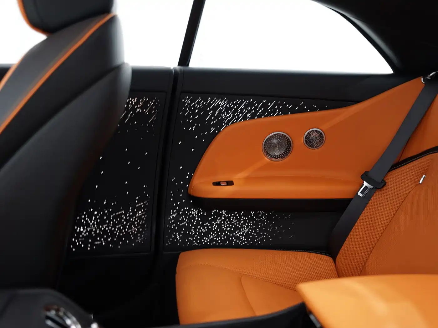 Rolls-Royce Spectre 2024 Standard Model фото 10