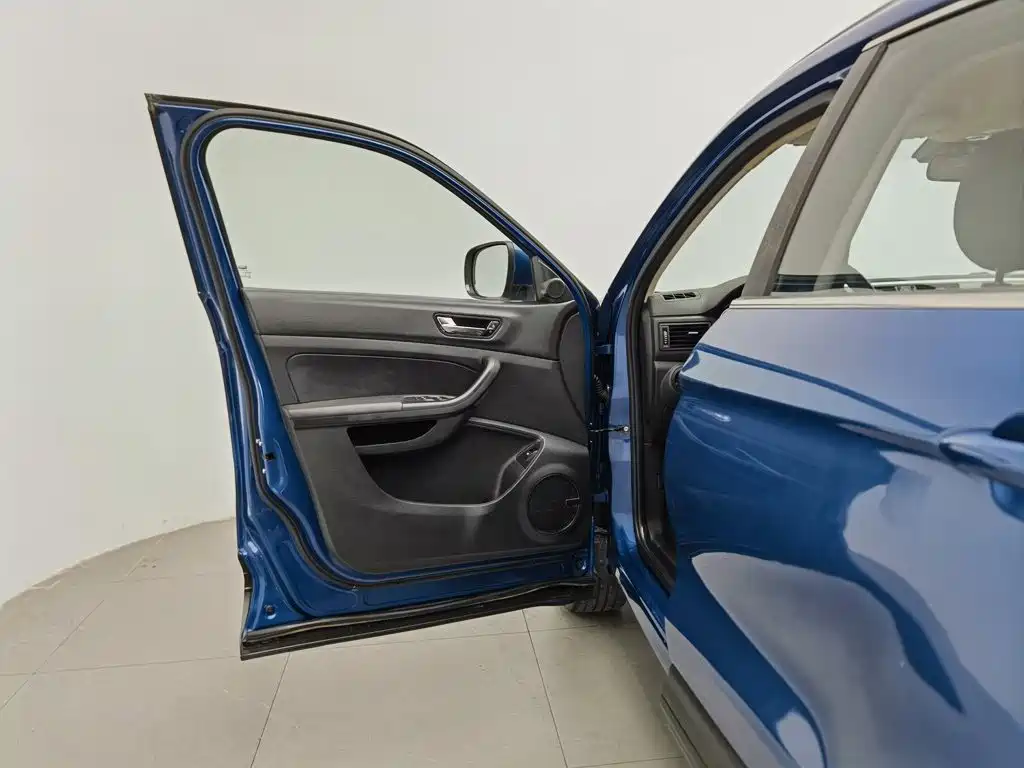 Qoros 5 2019 2018 Facelift 1.6T Automatic Leading