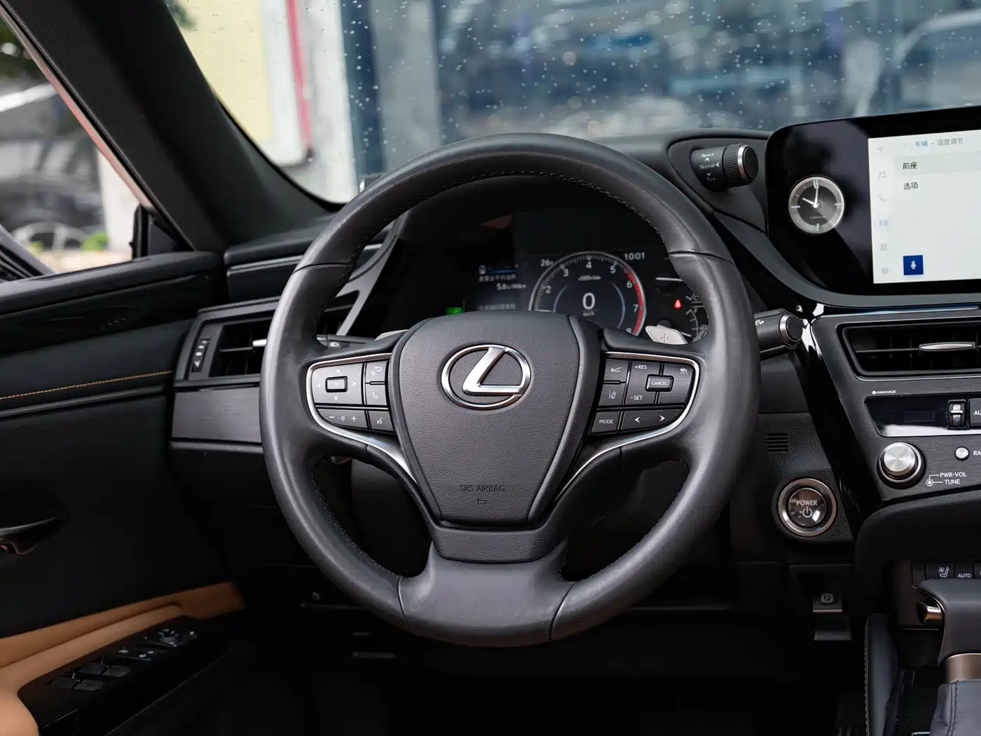 Lexus ES 2022 300h Ultimate Edition фото 13