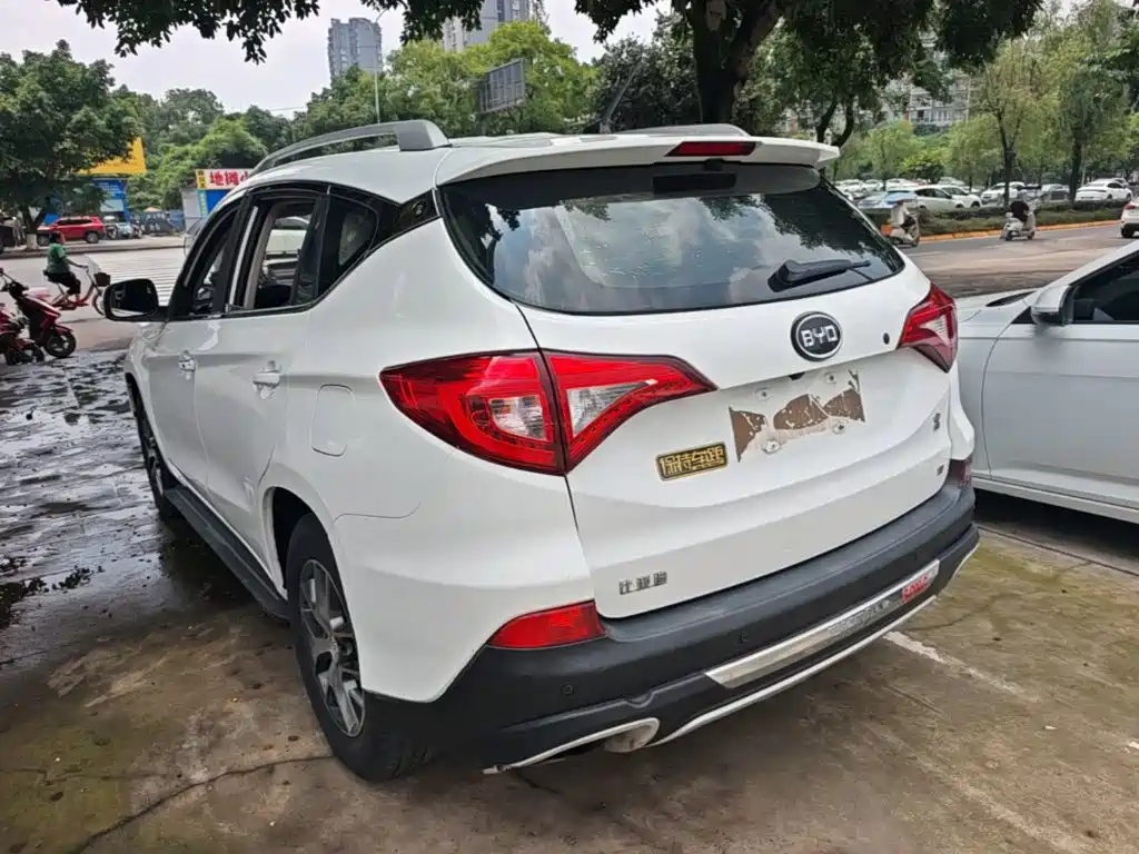 BYD Song 2016 2016 1.5TI Manual Luxury