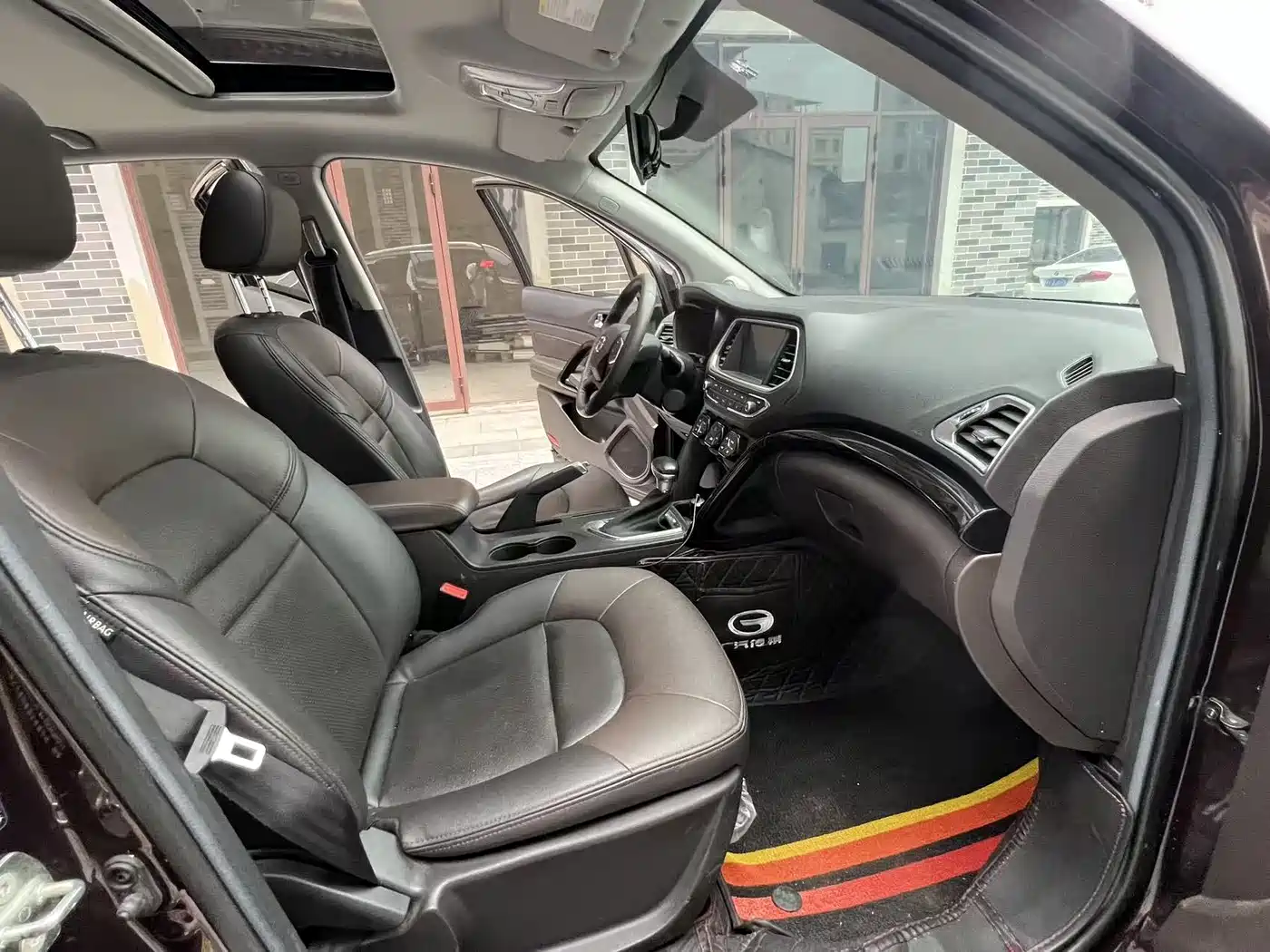 GAC Trumpchi Trumpchi GS4 2015 200T G-DCT Luxury Edition фото 9