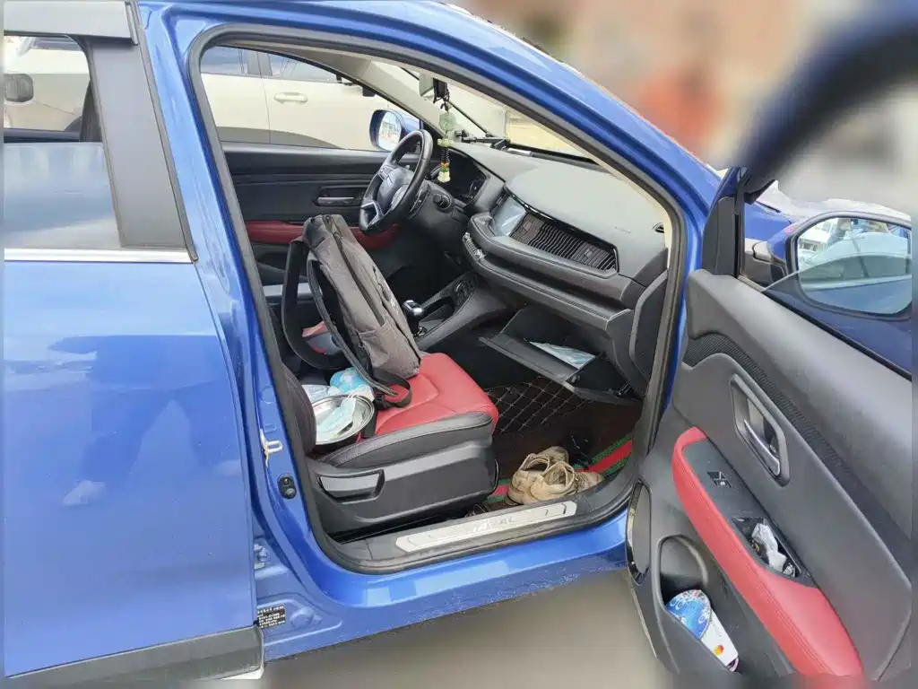 Фото 10 - Haval H2s