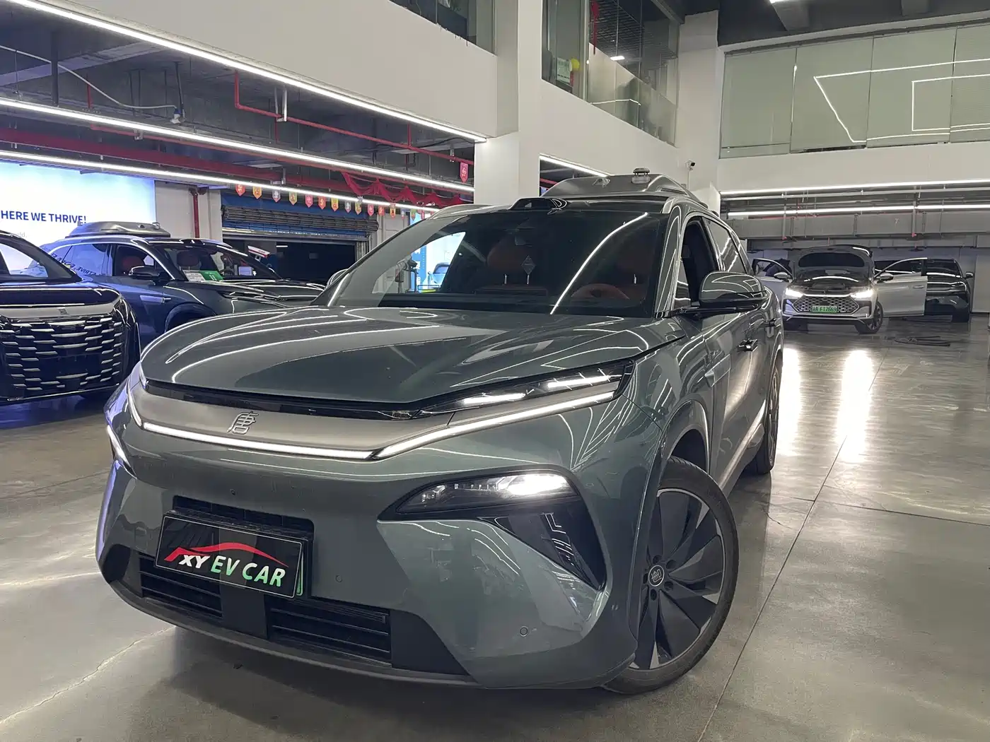 BYD Tang L 2025 DM 175KM Drone Player Edition
